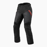 Pantaloni Tornado 4 H2O, un pantalone moto impermeabile e ventilato. Ideali per mototuriste. Di REV'IT!.